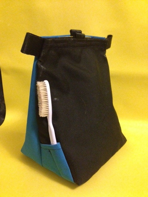 Bouldering Black and Blue Chalk Pot