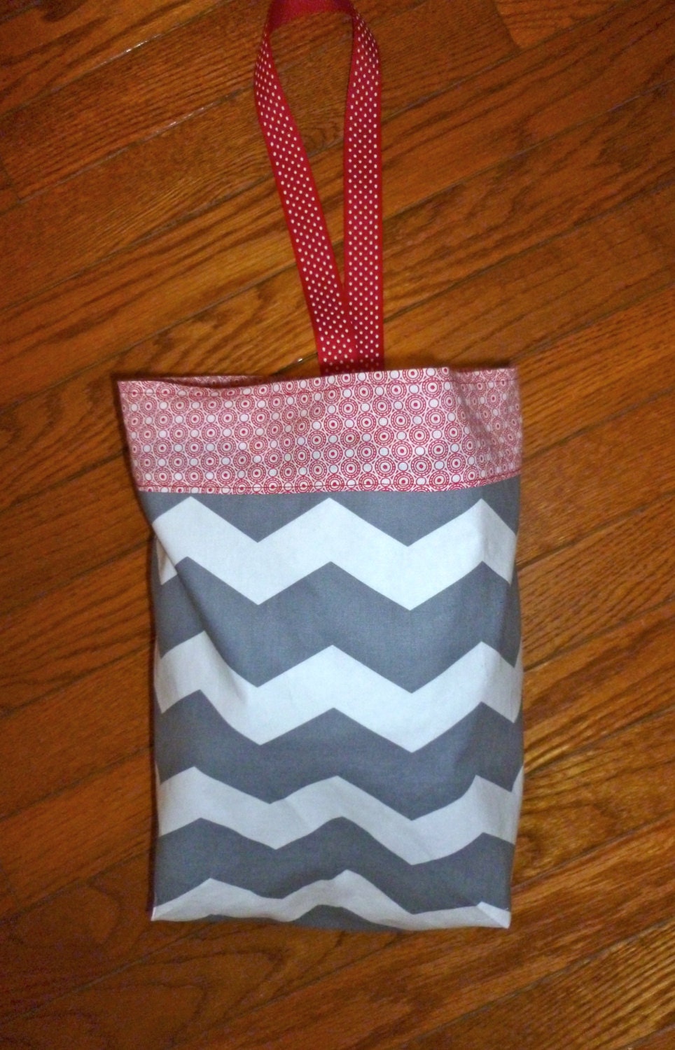 Stylish Grey and White Chevron car trash bag with red and white band and ribbon