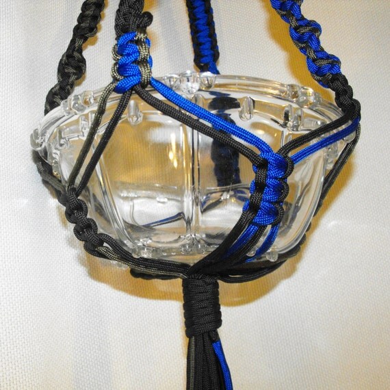 Paracord Macrame Plant Hanger by MyKatsScratchingPost on Etsy