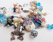 Bracelet and earrings with pearls