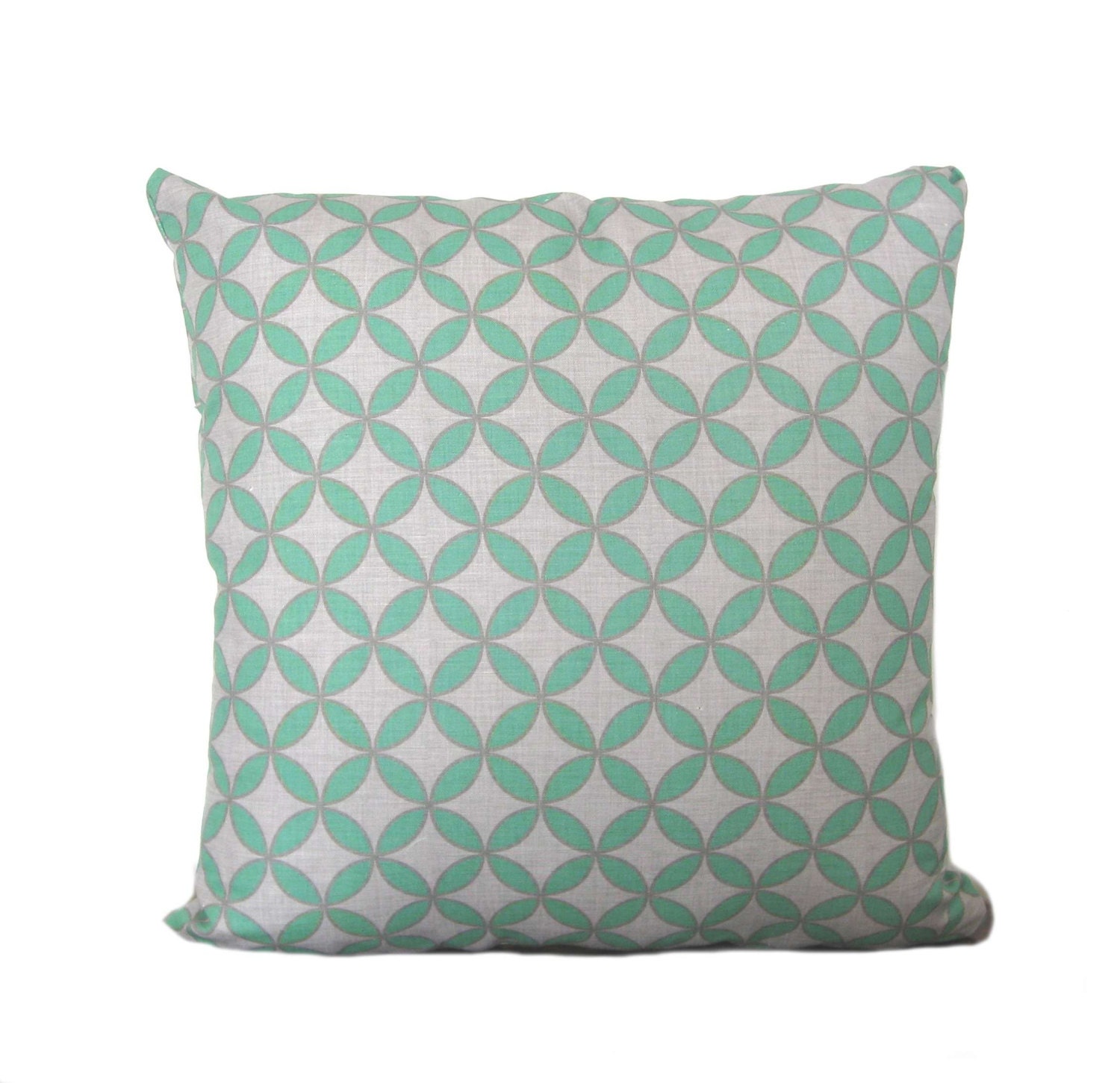 Cushion: Emerald Diamonds