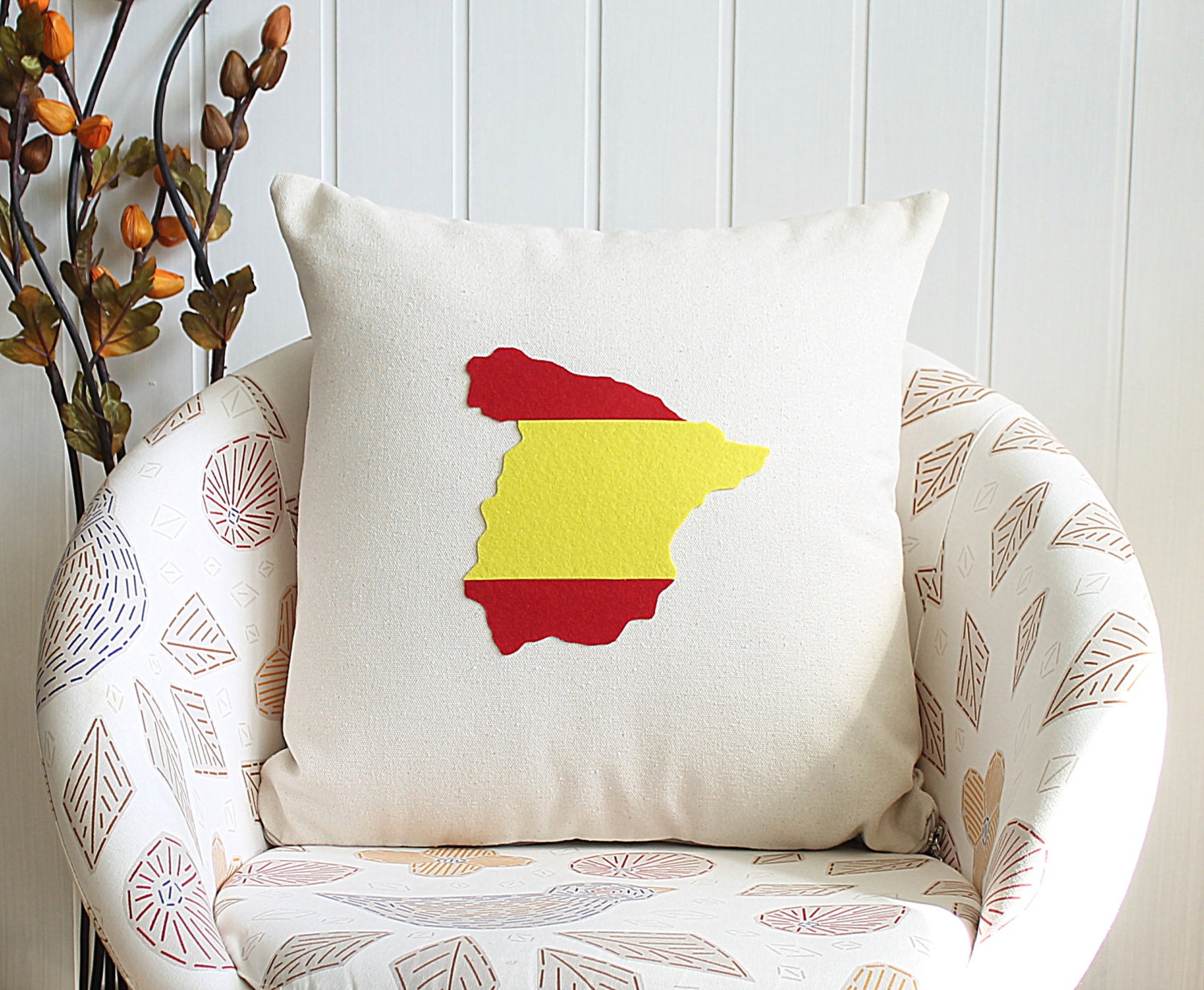 Spain Map Flag silhouette pillow cover - Natural Pillow Cover - Felt Applique - 18x18 decorative pillow - home decor - living room EUROPE