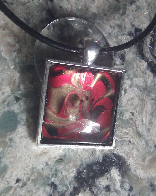 Marbled Red, Gold and Black 1 Inch Square Pendant