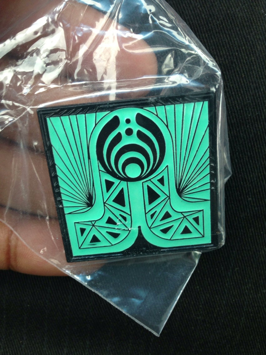 Basslights 2.0(Glow in the dark)