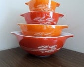 Set of Four Autumn Harvest Pattern Pyrex Cinderella Mixing Nesting Bowls