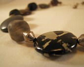 Grey Discs Necklace