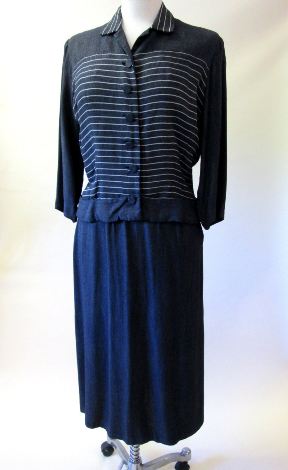 Vintage 50s Charcoal Gray Stripe Weave 2 pc Suit Dress Skirt & Jacket