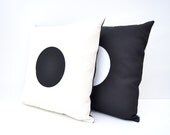 Black and white set of 2 cotton pillow covers with geometric design -Retro Stilo-