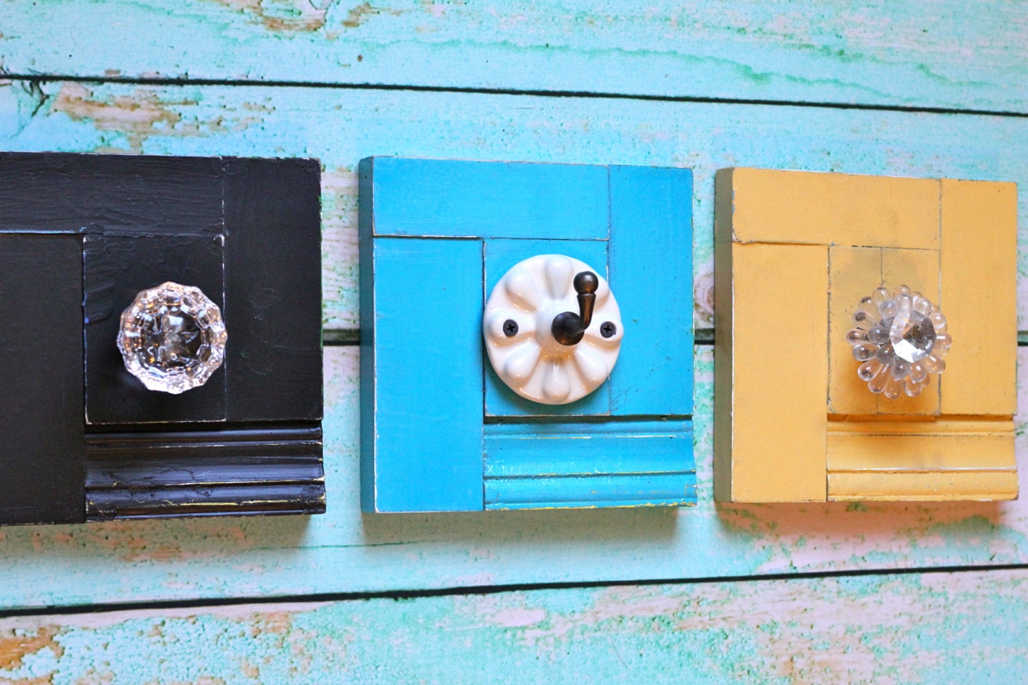 Single Knob Bright Trim collaged Hook Rack