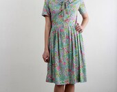 1960s Dress . Slinky Poly . 60s Floral Frock