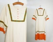 vintage 60s Evelyn Pearson Linen Kaftan Pintuck Floral Trim Dress