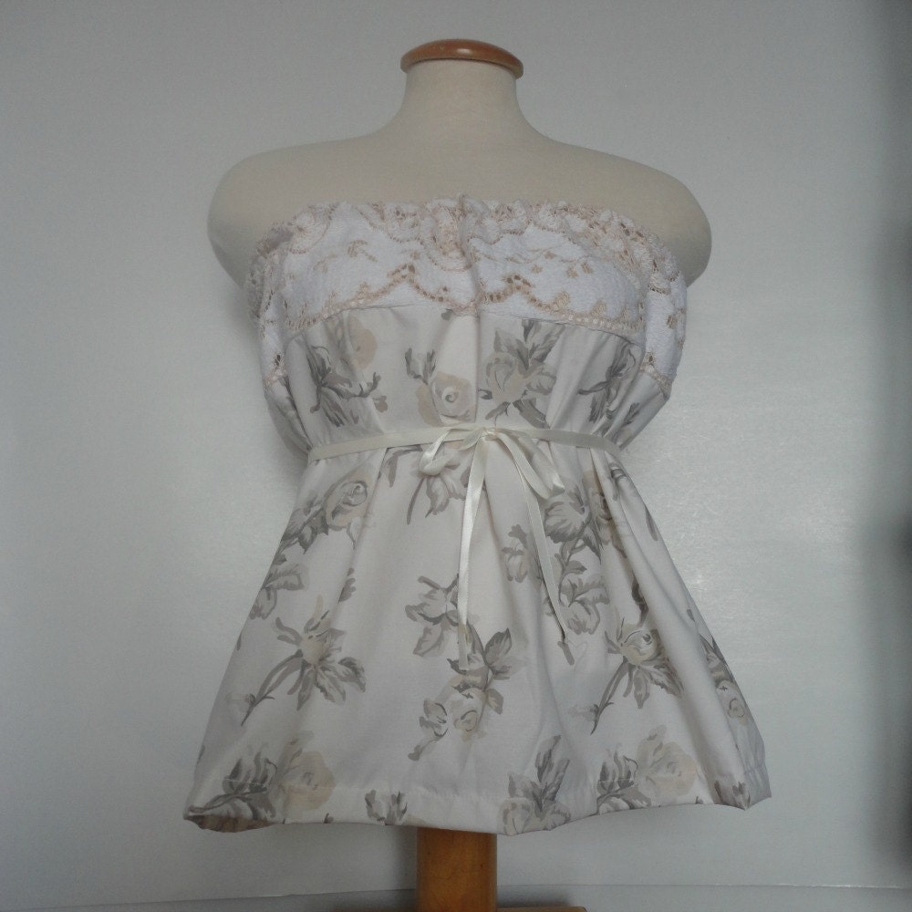 Romantic Flirty Love Vintage Tube Top. Spring Fashion. Upcycled Clothing Women. Womens Tube Top. Repurposed Recycled Upcycled Fashion.