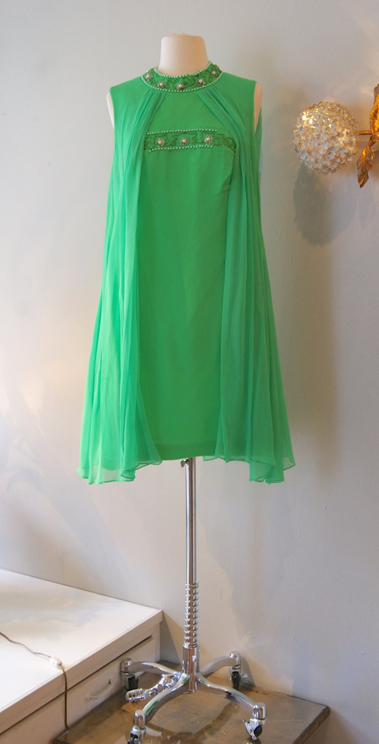 60s Dress // Vintage 1960s Mod Emerald Jewel Dress