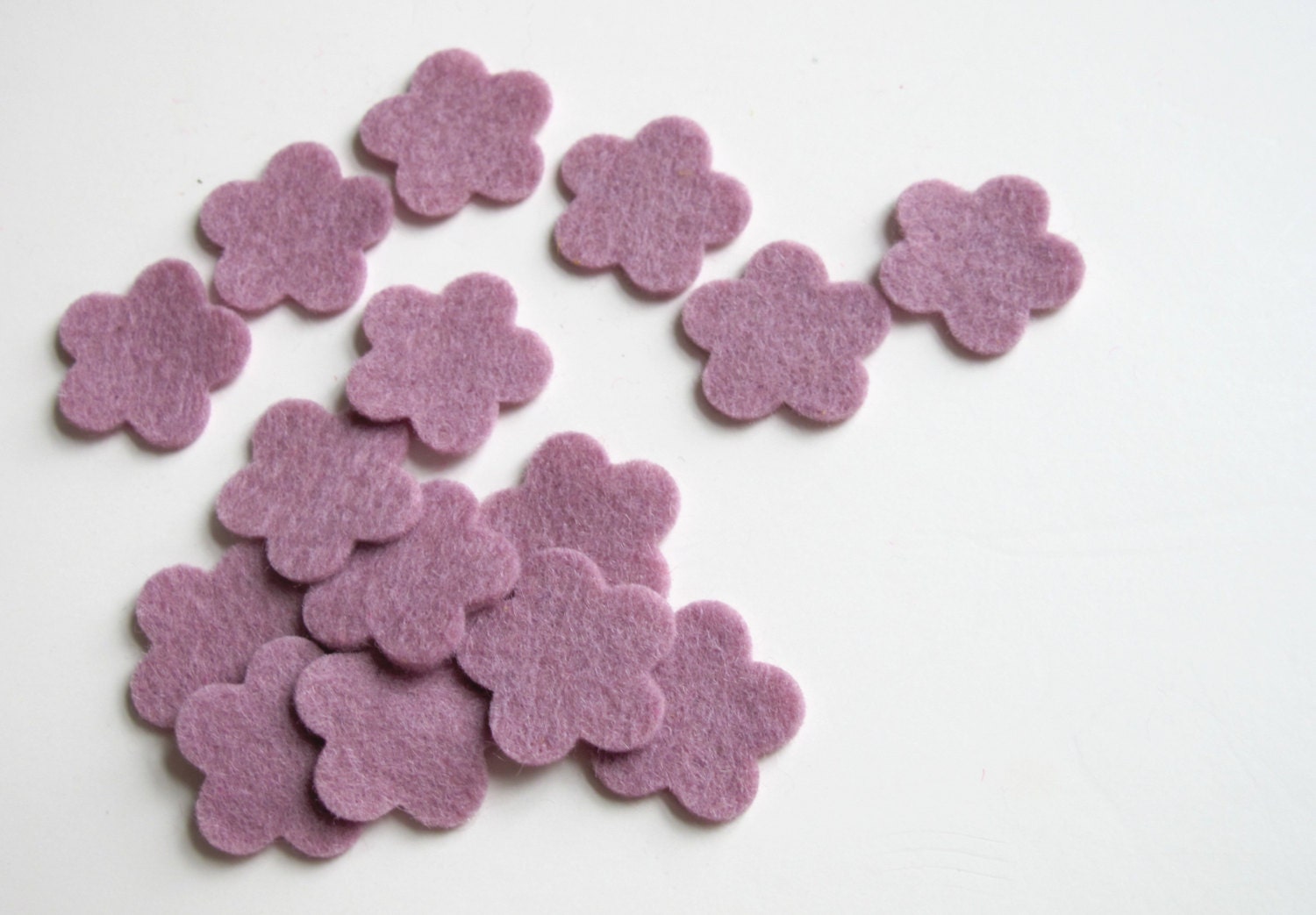 Flower Die Cuts  100%  Wool Felt Tiny Blossoms Set of 15  Appliques Sewing Crafting Scrapbooking Confetti Party Supply Wedding Shower DIY