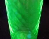 Jeannete Glass Green Depression Tumbler Hex Optic Honeycomb Vaseline Diamond Quilted