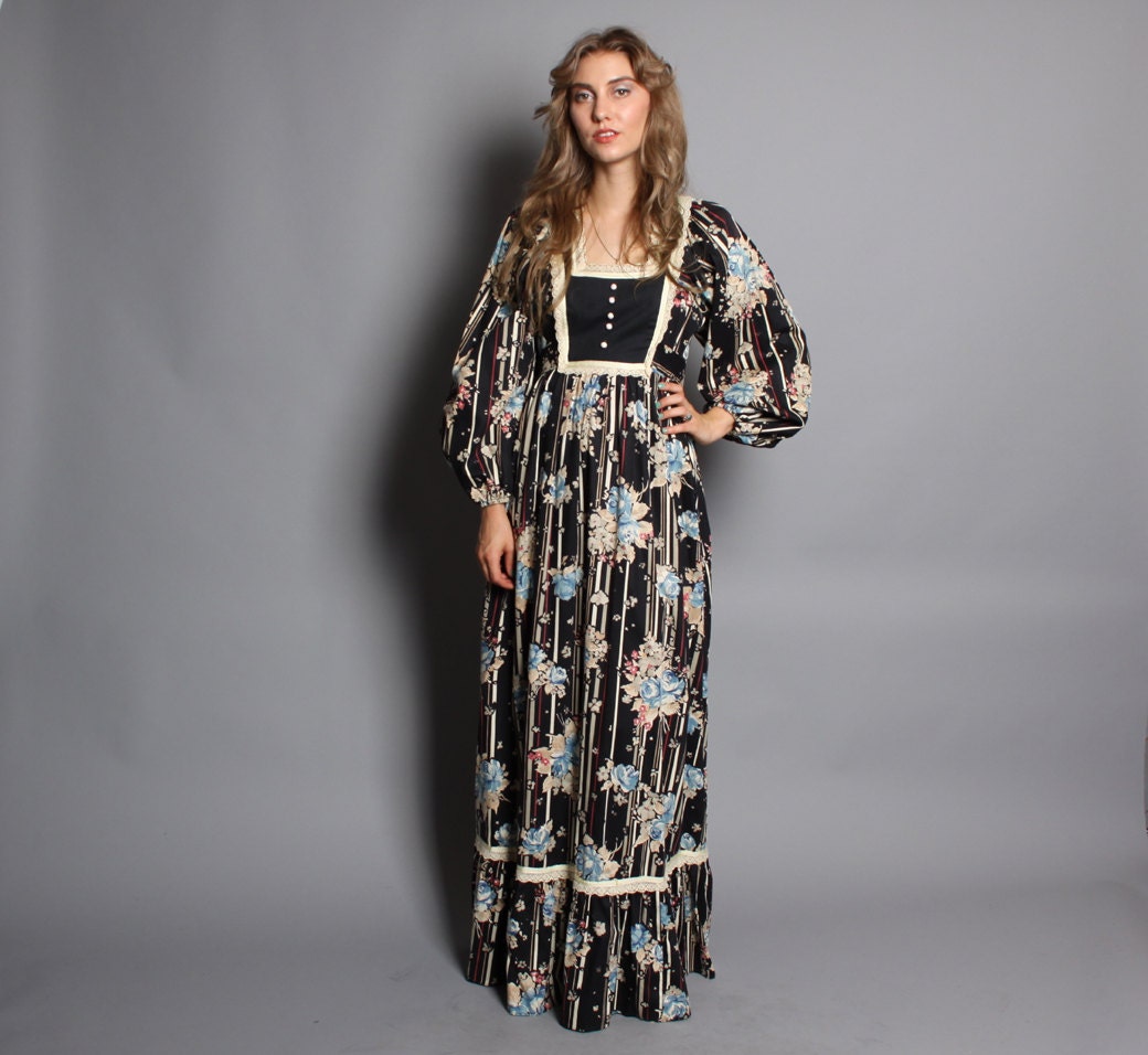 70s FLORAL Print MAXI / Balloon Sleeve Black Boho DRESS, xs-s
