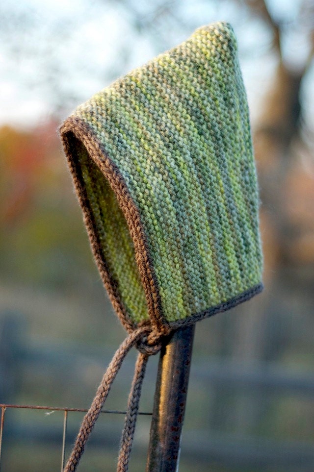 Clyde Bonnet  - PDF Knitting Pattern - Newborn Bonnet, Baby Toddler Child - Garter Stitch and I Cord - Pixie Elf Hat