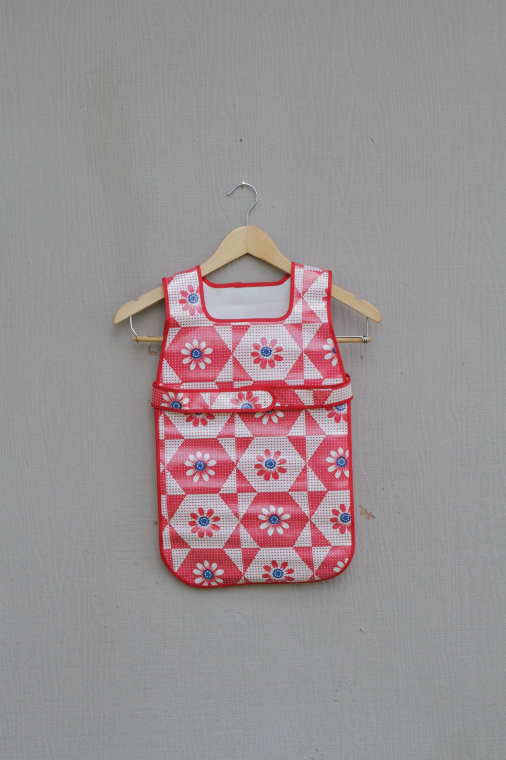 Oilcloth Apron - Vintage Flowers - Red