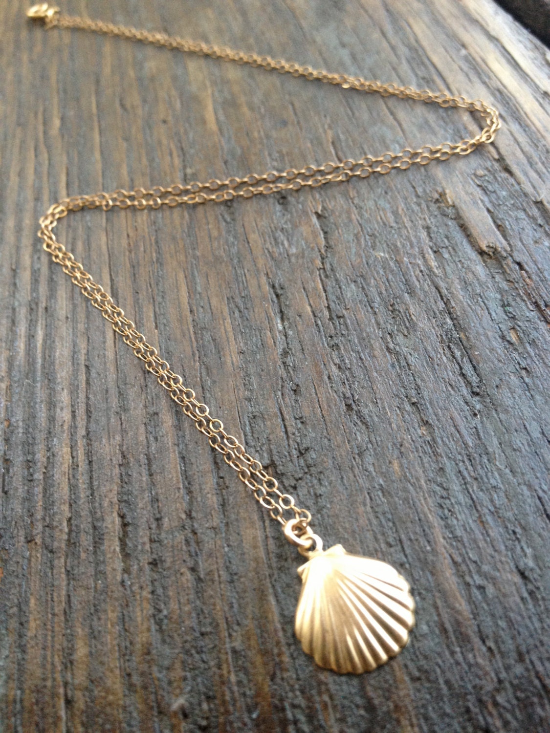 Gold Seashell Necklace, Seashell Charm, Bridesmaid Gifts, Summer Jewelry, Shell Necklace, Dainty Charm
