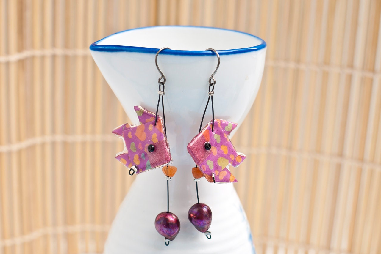 Origami earrings fish in magenta with pearl and aventurine eco-friendly jewelry