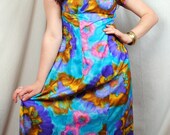 Vintage 1960s Paradise Hawaiian Rainbow Dress
