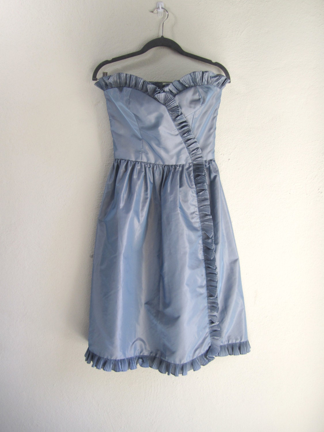 Vintage Strapless Blue Party Dress with Ruffles, Size Small