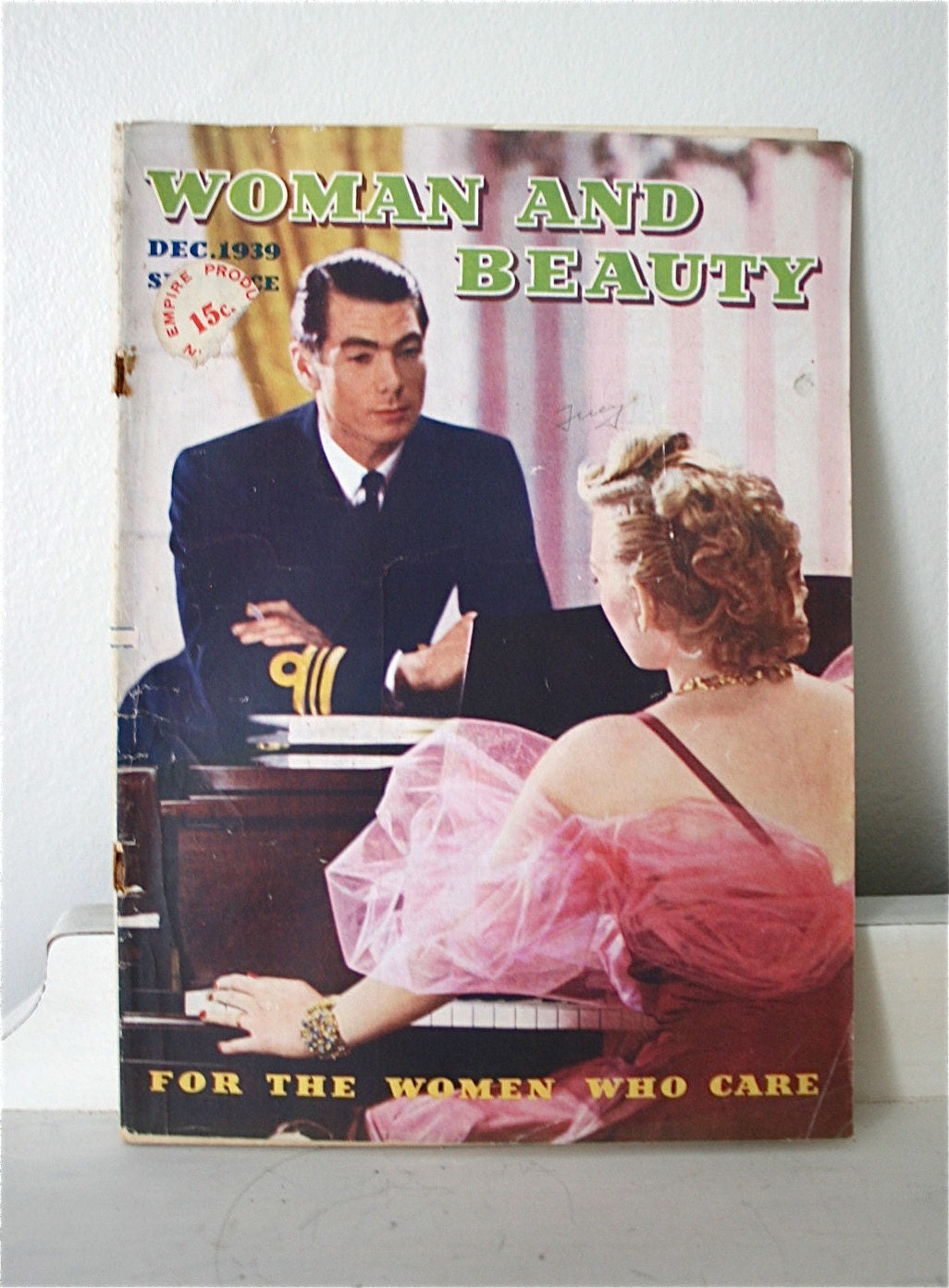 Vintage Dec. 1939 Woman and Beauty Magazine