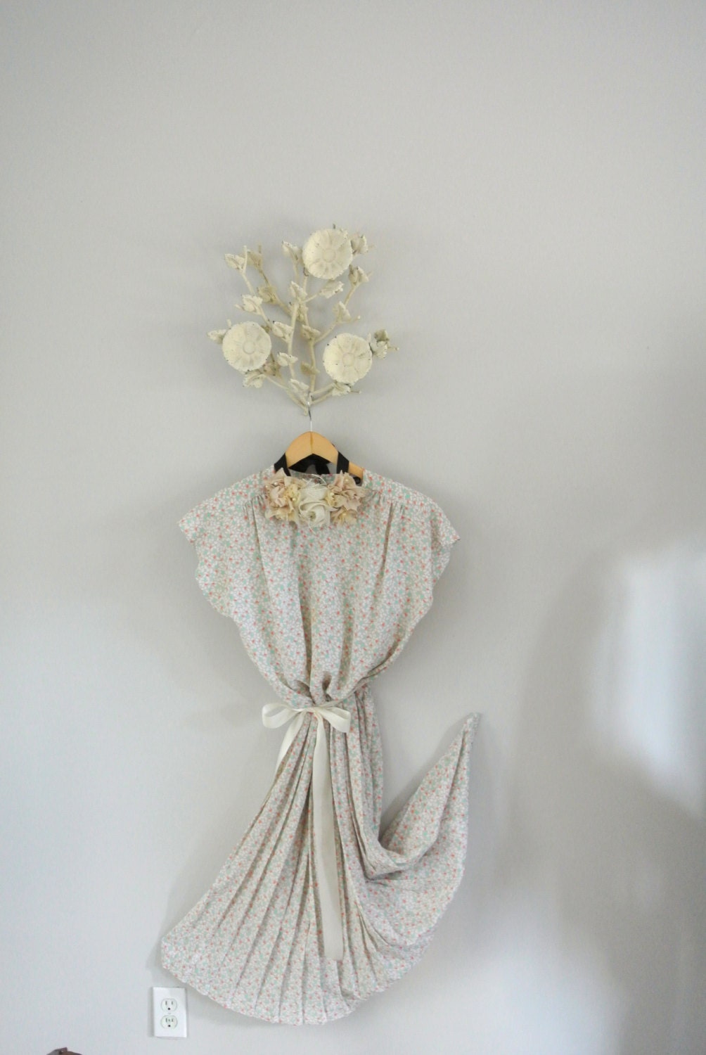 Vintage 70's dress, pleated spring sundress, boho, retro, romantic shabby chic, vintage, recycled, bohemain, picnic , sundress