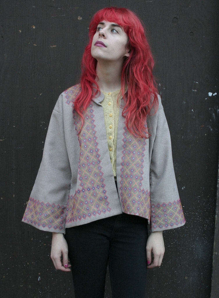 Vintage 1970's Embroidered Folk Art Kimono Inspired Short Jacket M
