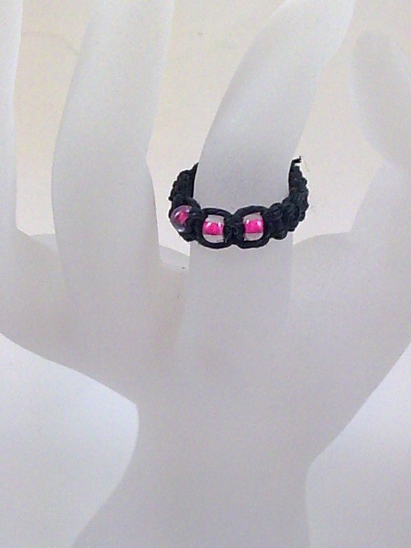 Black Hemp Ring with Hot Pink Glass Beads