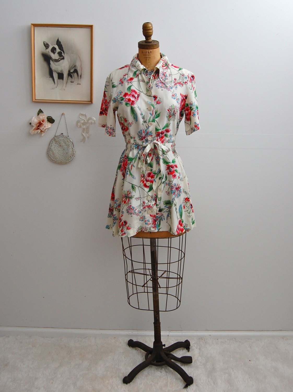 Vintage 1970s Blouse - 70s does 40s Rayon - The Jane