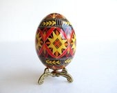 Ukrainian Easter egg Pysanka, batik egg, Ukrainian Easter egg, hand decorated chicken egg shell