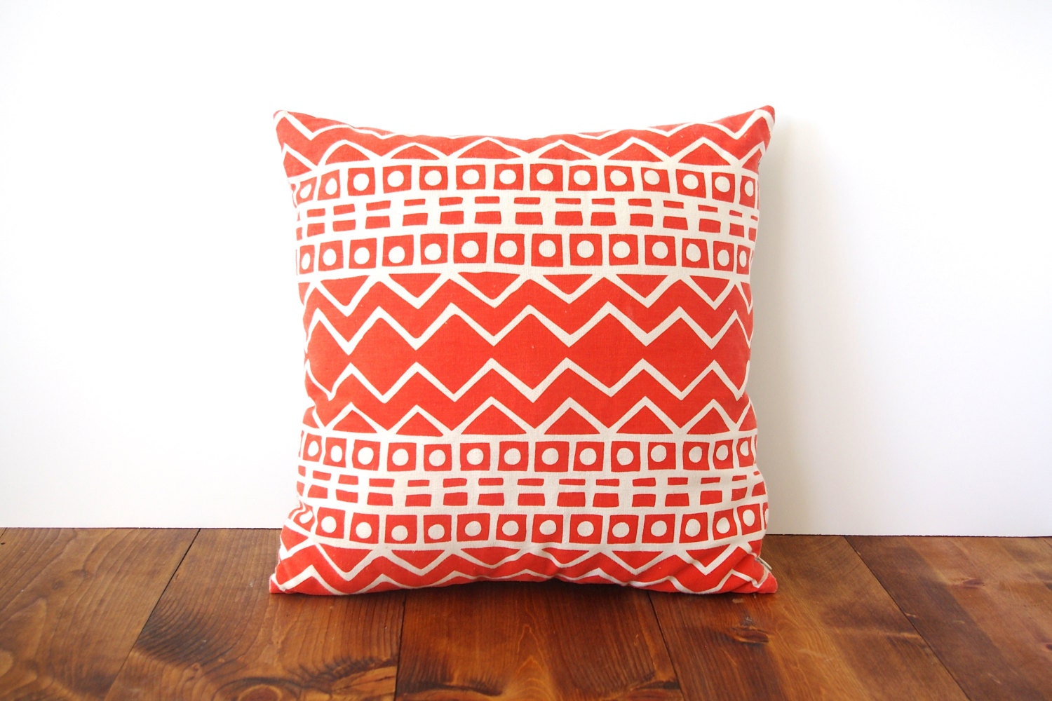 Mountains Pillow - Poppy / Tomato / Orange / Red - Screen Printed Organic Cotton