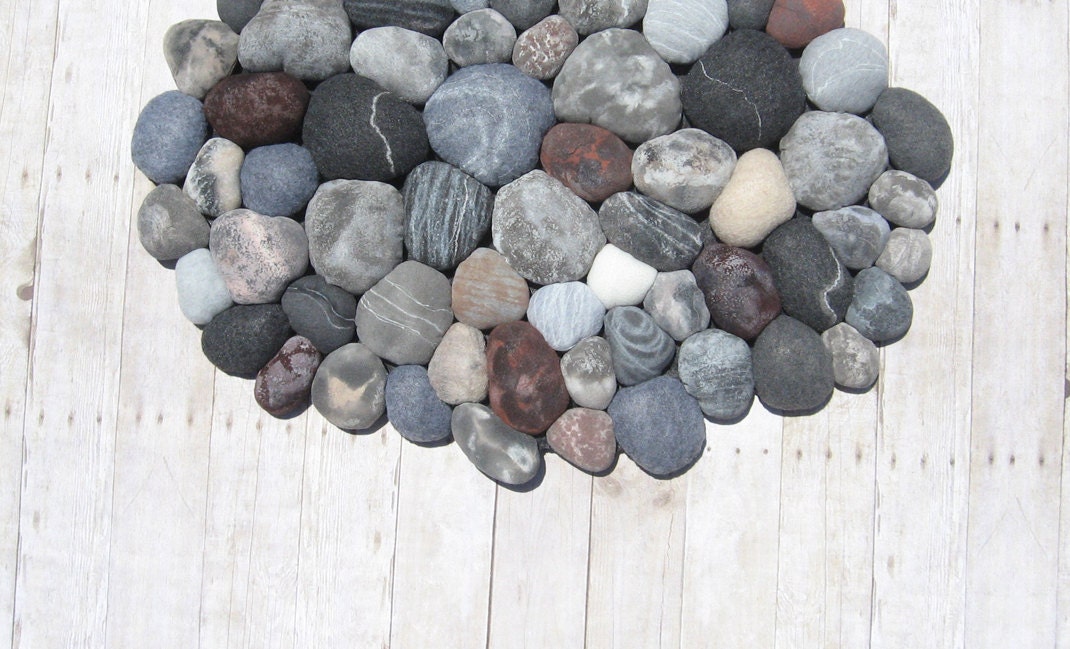 Stone path mat throw rug