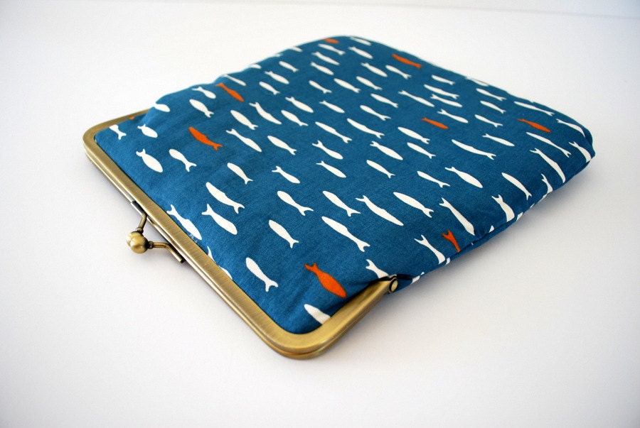 fish pond iPad cover. iPad case. blue iPad sleeve. Kisslock purse. kisslock clutch. tablet cover. tablet case. tablet sleeve.