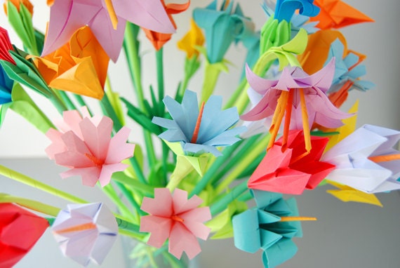 Multifloral Origami Bouquet