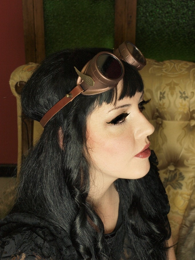 Steampunk wings goggles