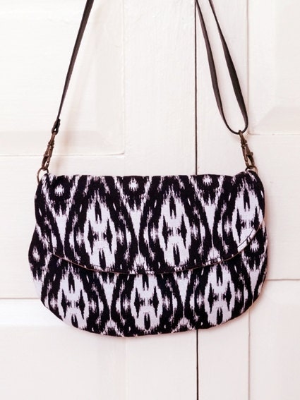 Hip Bag - Bohemian Purple Fabric - 1 Pocket - Adjustable Strap - Small Size in Cotton Fabric