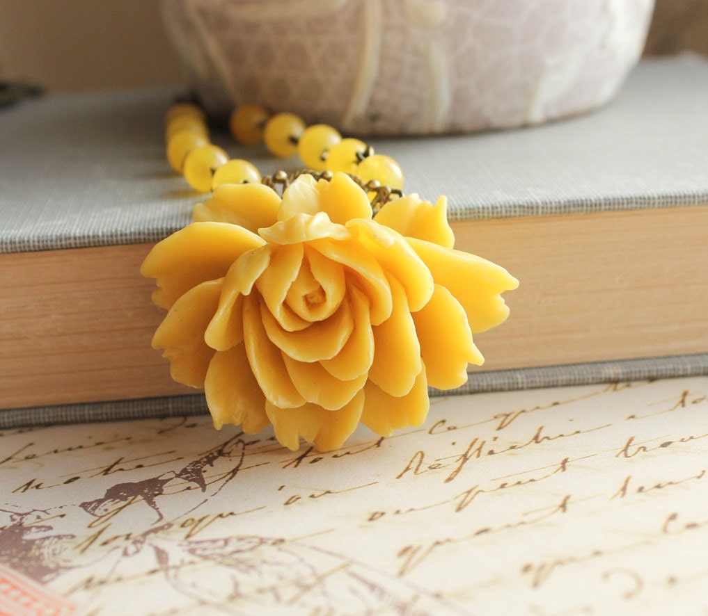 Yellow Rose Necklace, Yellow Rose Pendant, Floral Jewelry, Sunflower Gold Yellow, Beaded Chain, Summer Modern Statement Jewelry