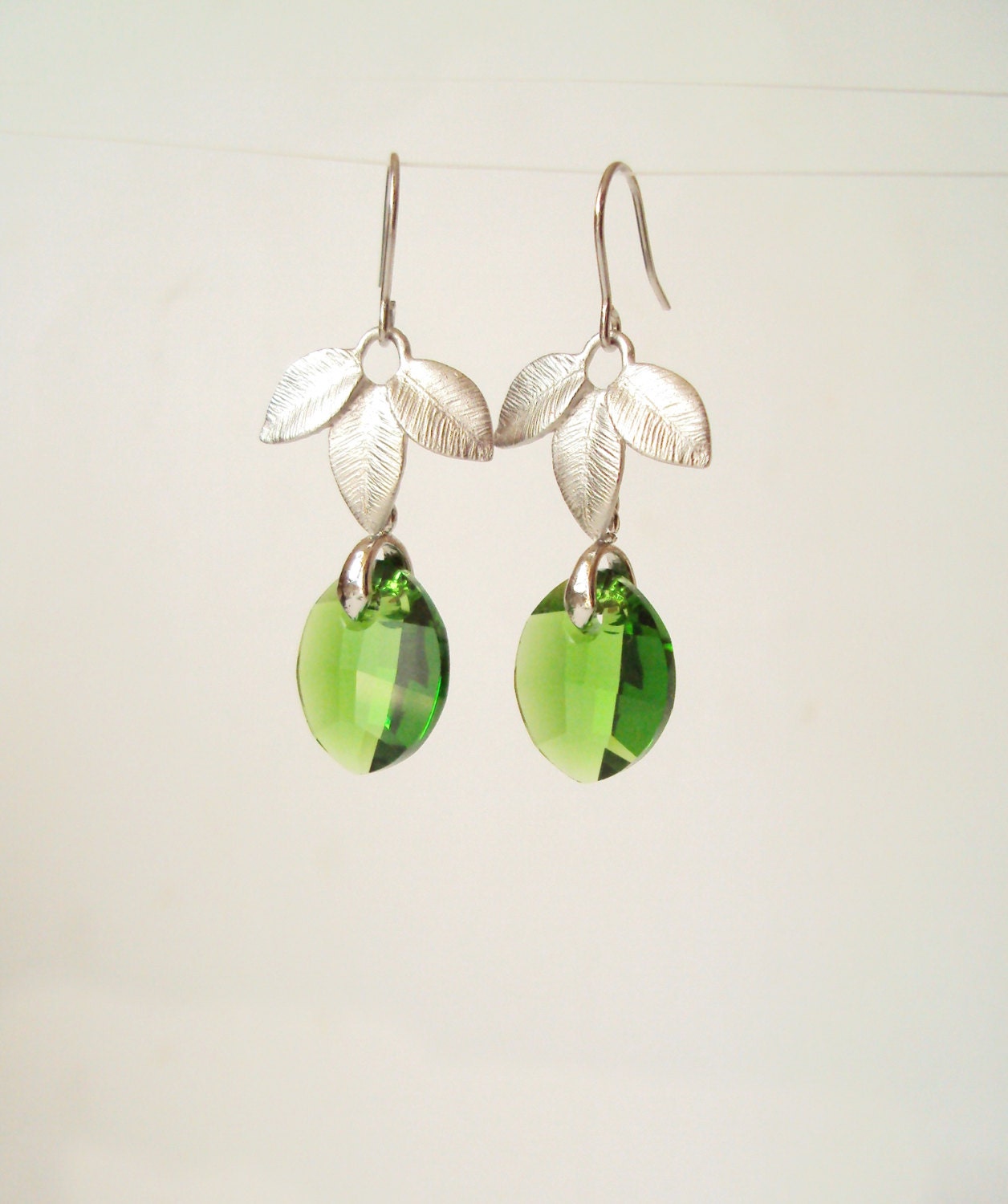 Green Leaf Earrings, Swarovski Leaf, Drop Earrings, Silver Leaf, Nature Jewelry, Simple Everyday Jewelry