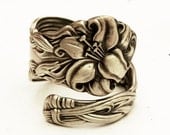 Spoon Ring Lovely Frontenac Victorian Era Sterling Ring, Lily Pattern Made in YOUR size (3781)