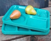 Vintage Cafeteria Trays Emerald Green TV Tray Plastic Plates Divided Plates Picnic Party