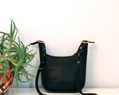 Vintage COACH Black Janice's Legacy Leather Zip Cross Body Bag 9950