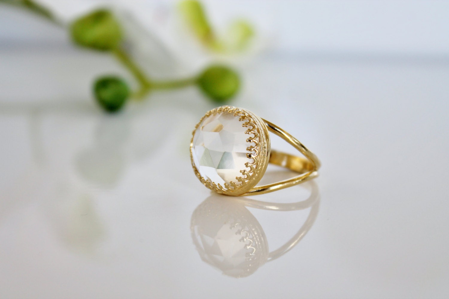 crystal quartz ring,gold ring,large ring,prong setting ring,14k gold fill ring,gemstone ring,round ring,reflective rings