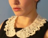 Feathered Lace Collar Handmade in Cream