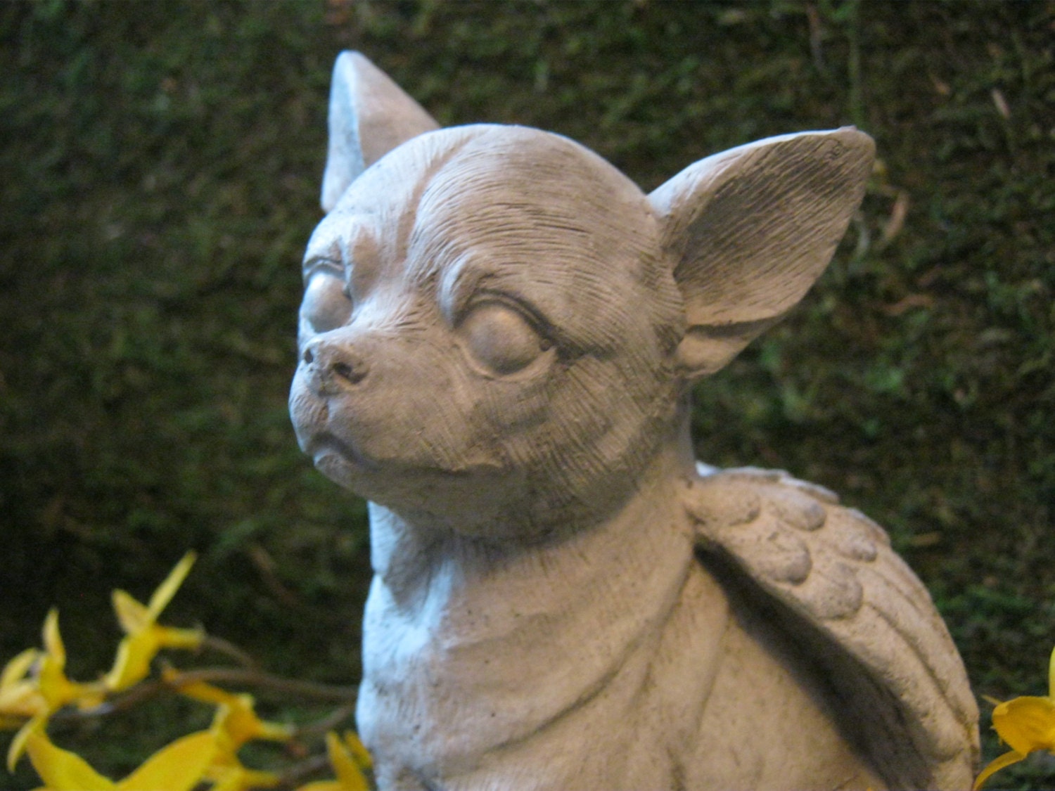 Chihuahua Angel, Dog Memorial, Chihuahua Statue