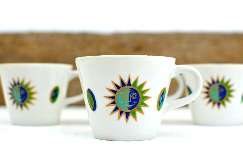Vintage Georges Briard Fancy Free Cups: Set of Four