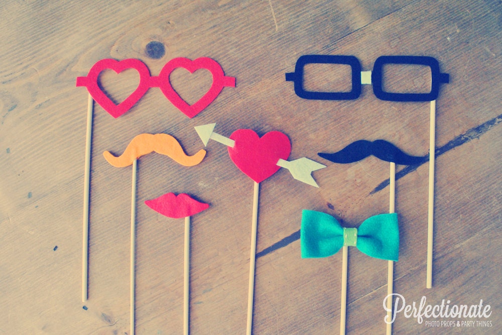 Felt Photo Props // Valentines // Love Photo Props Set of 7// Wedding Photo Prop // Heart and Arrow // Heart Glasses // Mustache // Red Lips