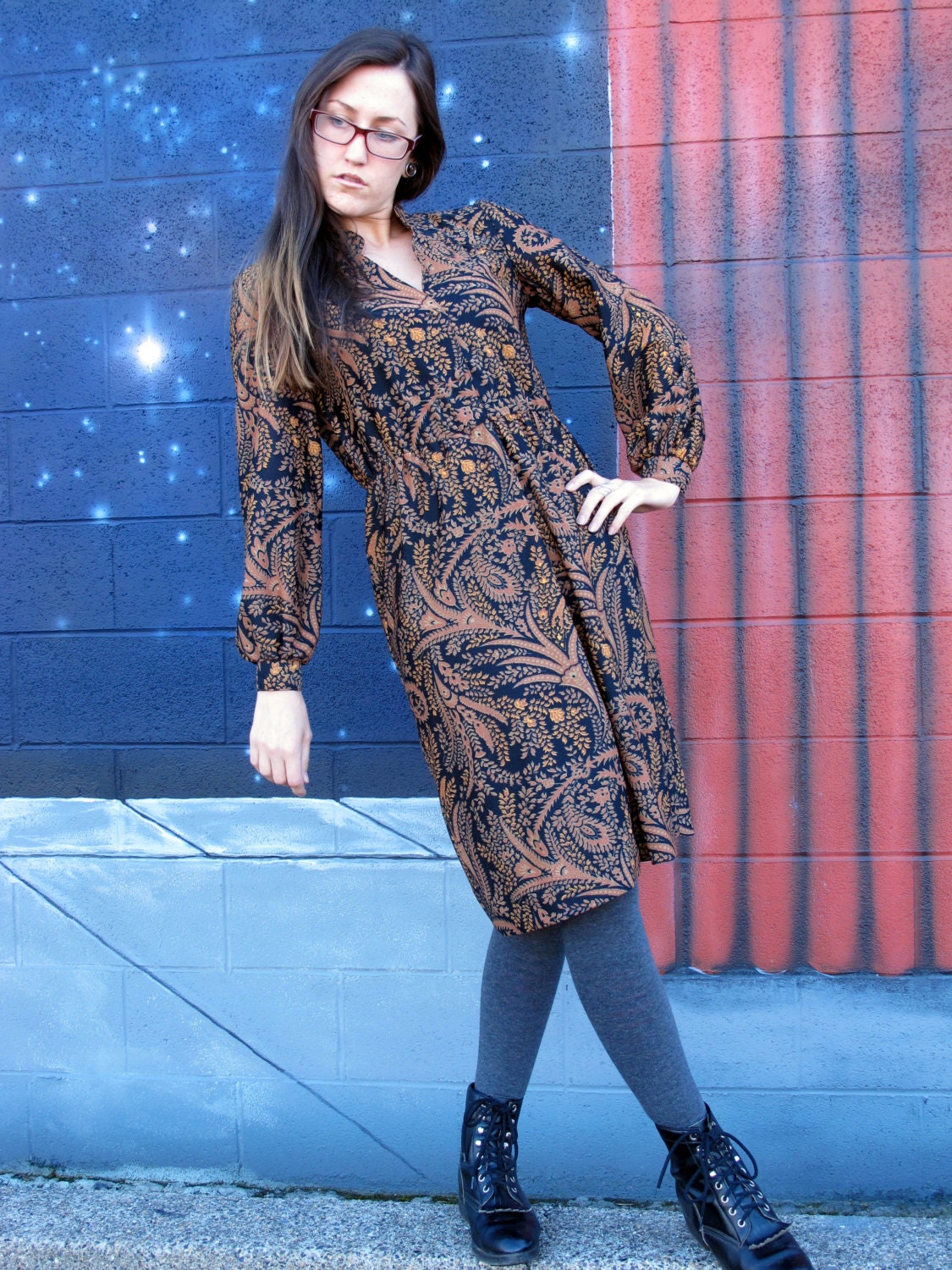 1970s Vintage Dress Floral Rust Color Paisley Nature // Small / Medium