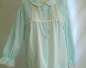 SALE 1960s Vintage Embroidered Bed Jacket Barbizon 44 bust